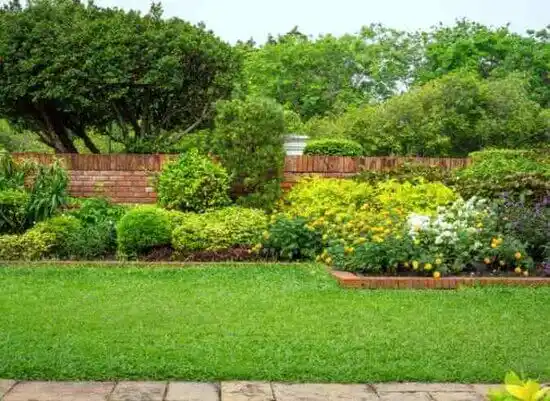 landscaping services Old Jamestown